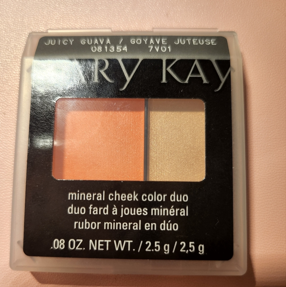 MK mineral cheek color duo Juicy Guava
